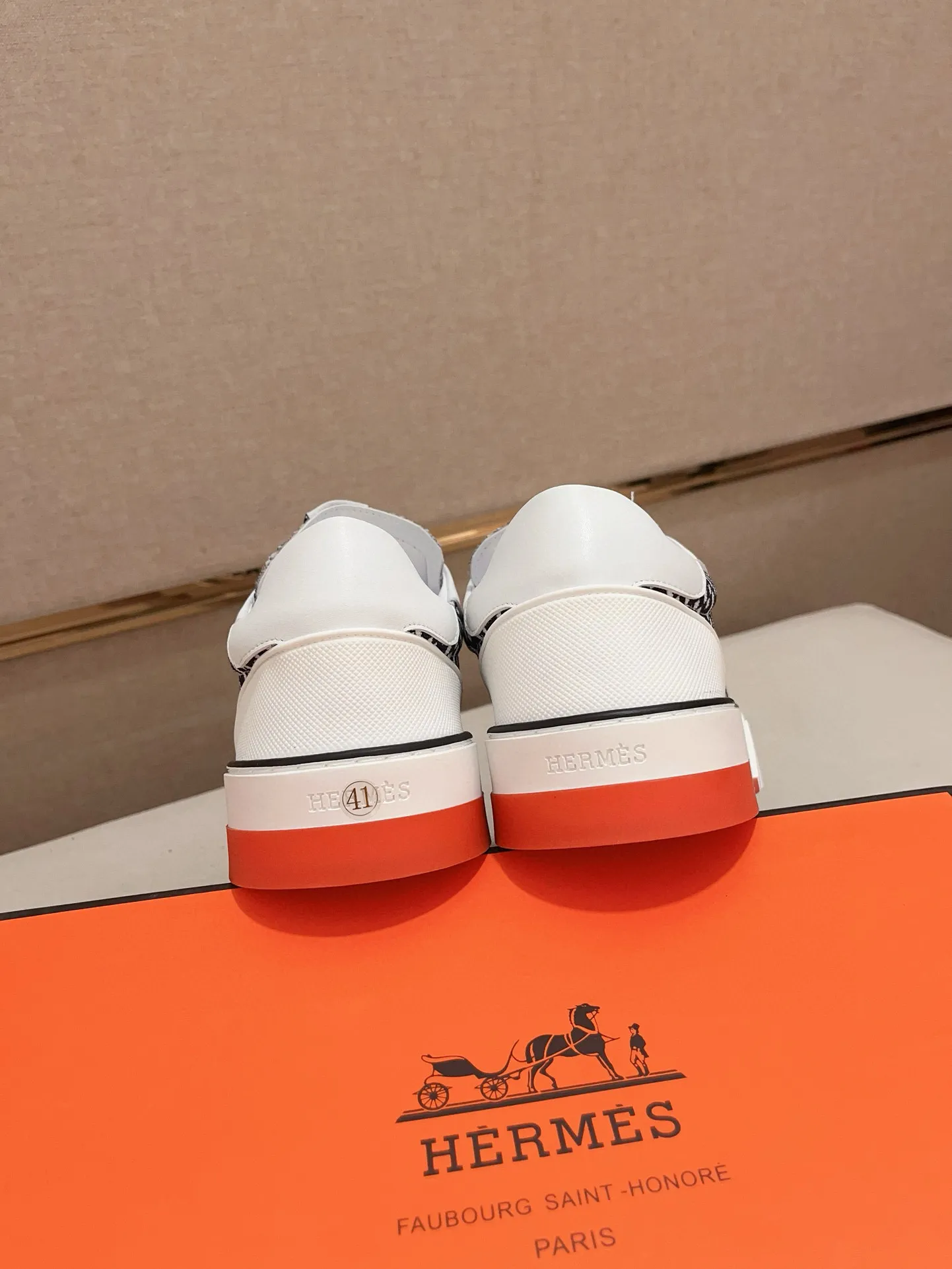 Men's clothing and shoes💰: 440💰《HERMES》【Classic Original Version】Hermès; Top 🔝 Purchasing Agency 🔍🔍Latest 🇺🇸Sold simultaneously at counters, original imported from Italy ▲▲Cow leather▲ ▲Exquisite workmanship (Italian 🇮🇹imported water-dyed 🐂cowhide lining) sole: original sole provided by the original factory, ⚠️exclusive double-layer activity·TPR·rubber·combined molded outsole; Code number: 38-46